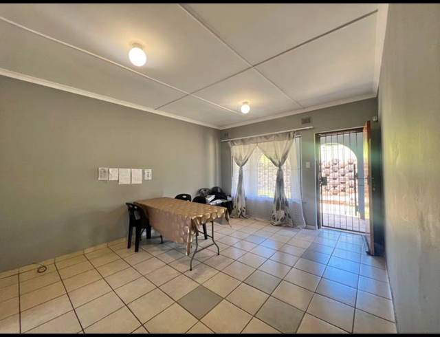 3 BEDROOM HOUSE FOR SALE IN NORTHDALE